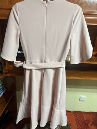 Vestido DKNY rosa nuevo con etiquetas