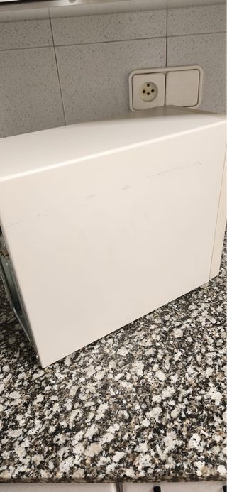 Torre Ordenador AT AGI con Fuente