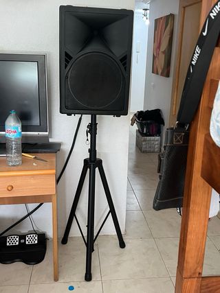 Altaboz autoamplificado