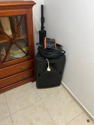 Altaboz autoamplificado