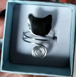 Anillo gato negro espiral ajustable hecho a mano