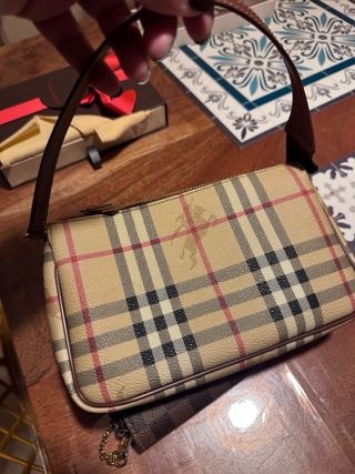 Bolso de hombro/mano, clutch burberry