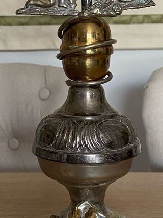 Cruz de altar francesa antigua