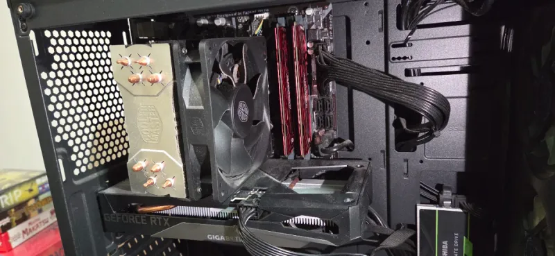 PC Gaming i5 + RTX 3050 | 16GB RAM | Wifi | Blueto afbeelding 5