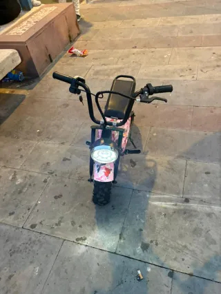 Mini Moto Eléctrica Infantil Mariposas