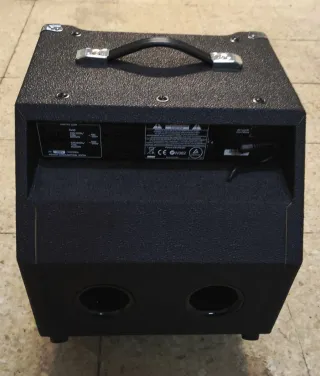 Hartke KB12 Kickback 500W Amplificador Bajo