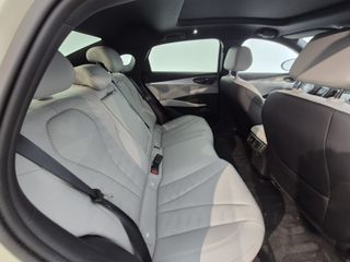 BYD Seal 6 sedan dm i 212 Comfort Lite