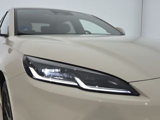 BYD Seal 6 sedan dm i 212 Comfort Lite