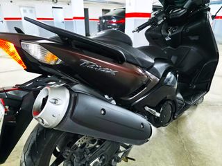 Yamaha T-MAX 530 Marrón