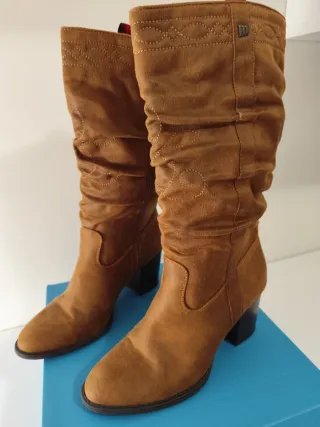 Botas Mustang Marrones