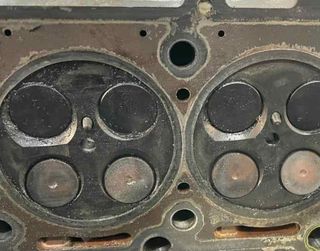 Culata r6280160801 mercedes-benz clase 4.0 137190