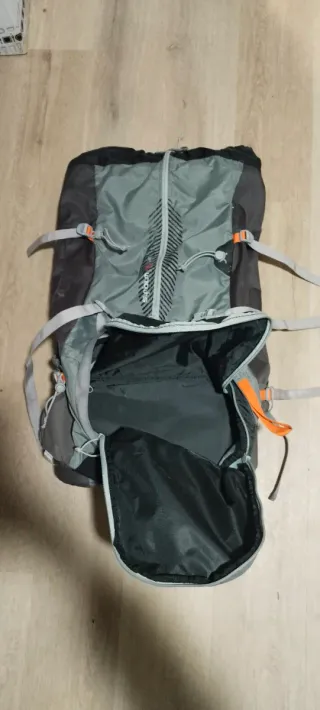 Mochila Quechua Symbium 60L