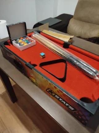 Mini mesa de billar del ToysRus