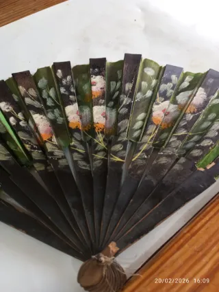 Abanicos antiguos pintados a mano