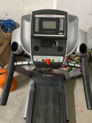 Cinta de correr Bladez TR 101