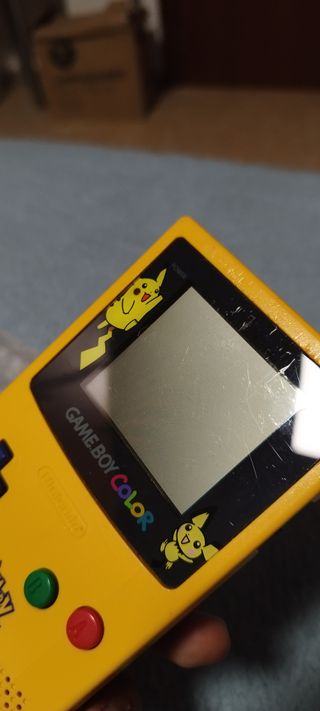 Nintendo Game Boy Color Pikachu Amarillo