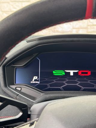 Lamborghini Huracán STO