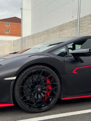 Lamborghini Huracán STO