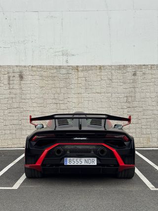 Lamborghini Huracán STO