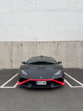 Lamborghini Huracán STO