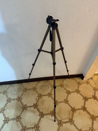 Trípode para cámara con funda