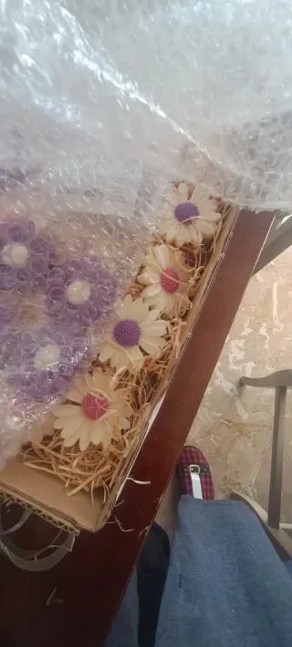 Candele di cera fatte a mano chiedi info.