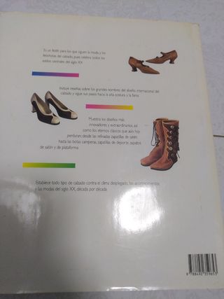 Un siglo de calzado. Iconos de los estilos en e...