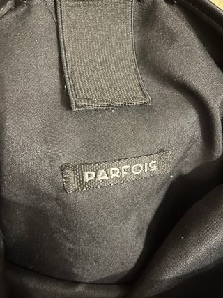 Mochila Elegante y Versátil