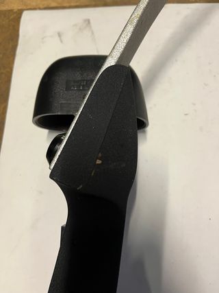 Arco compound con faretra e frecce