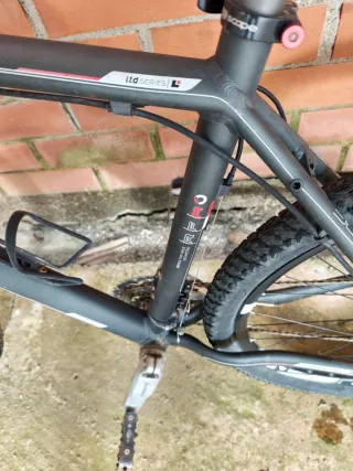 Cube LTD Pro 29 MTB Aluminio