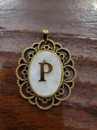 Colgante Fallera Huertana Inicial  Dorado