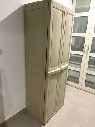Armario de resina beige