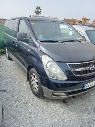 Hyundai H-1 2010