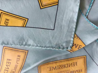 Foulard FENDISSIME seta vintage blu oro