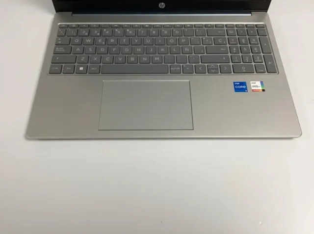 Nuevo!! Portátil HP 15 Laptop 15 fd0079ns 1Tb