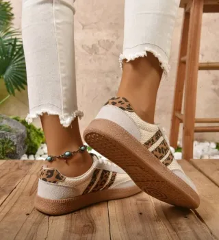 Zapatillas deportivas leopardo