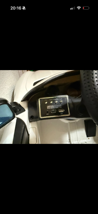 Coche eléctrico infantil Mercedes