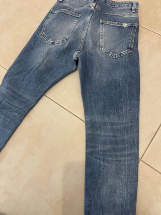 Pantalón vaquero Zara hombre Talla M