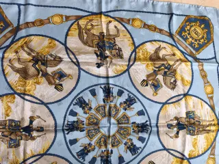 Foulard in seta vintage blu e oro