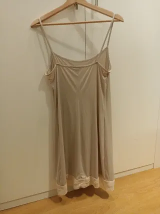 Combinación lencera beige nude