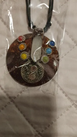 Collar de los 7 Chakras con cuarzo