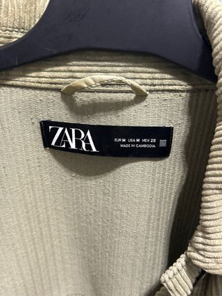 Chaqueta Zara Pana Verde Talla M