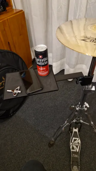 Soporte auxiliar para batería