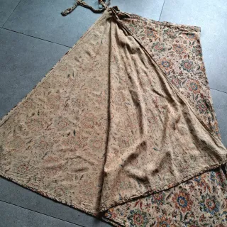 Falda hippie vintage años 70 floral