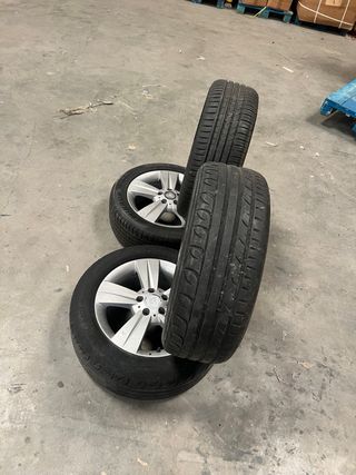 Llantas con neumáticos Mercedes Viano 2014