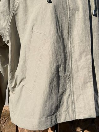 Parka Zara con capucha. Talla XS-M