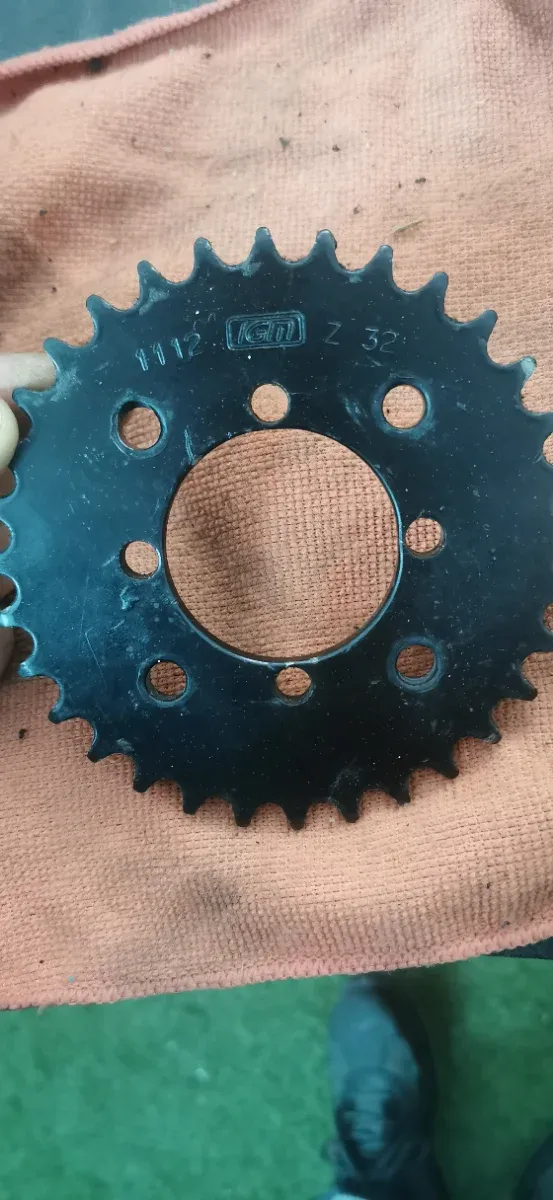 Corona Derbi Variant Negra