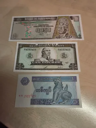 Lote 3 billetes mundiales sin circular