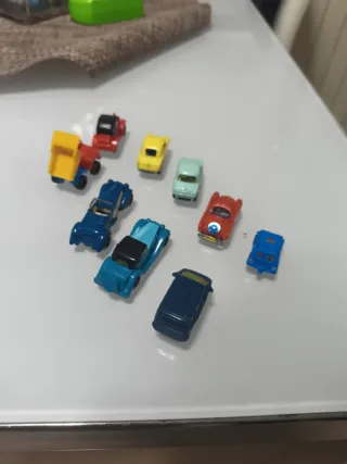 Lote 9 Coches Kinder Sorpresa