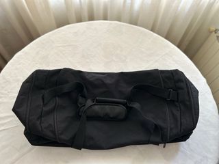Bolsa deportiva Adidas grande negra con capacidad